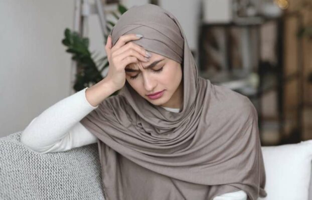 أسباب الصداع أثناء الصيام