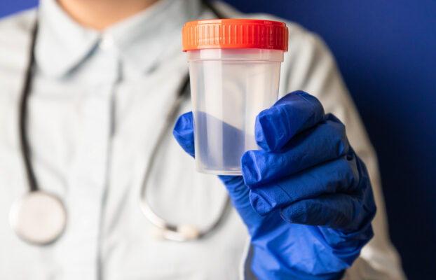 كيف تختار افضل مركز فحص حيوانات منوية في السعودية؟