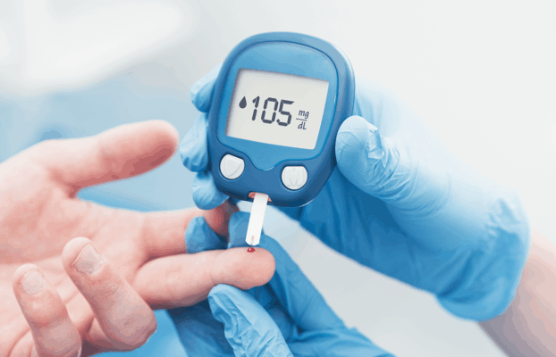 أعراض مرض السكري في بدايته: العلامات المبكرة وكيفية الكشف المبكر